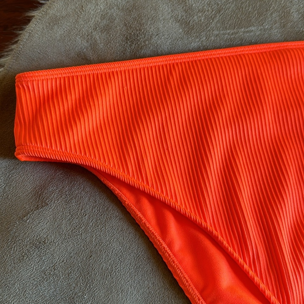 Hollister *NWOT* Women’s Neon Orange Ribbed Bikini Bottoms - Picture 4 of 15